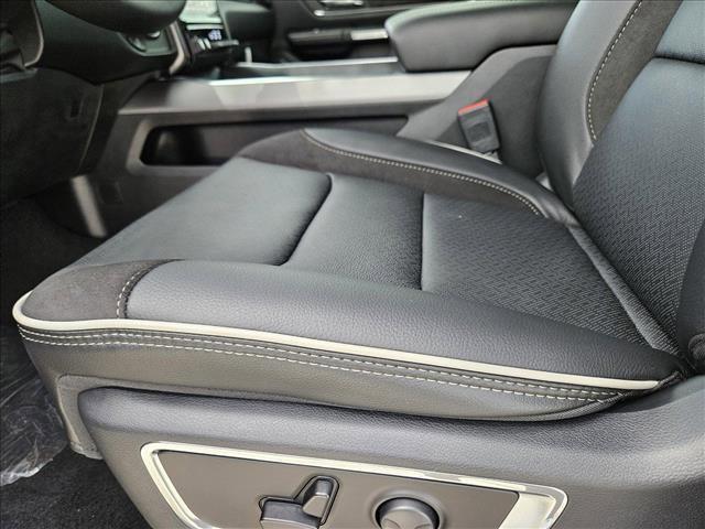 new 2025 Ram 1500 car, priced at $54,067