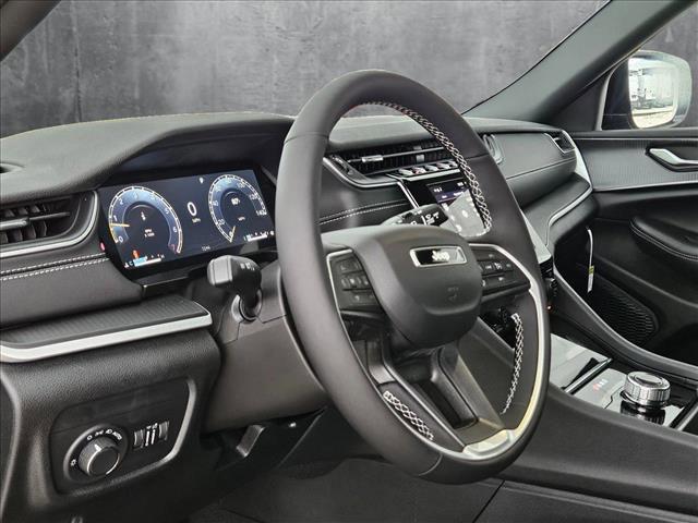 new 2025 Jeep Grand Cherokee L car, priced at $37,576