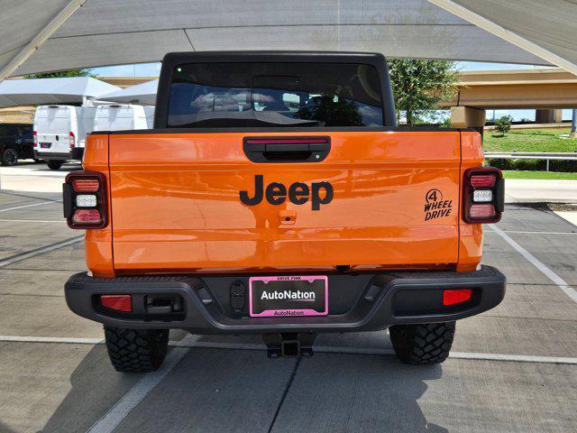 new 2025 Jeep Gladiator car, priced at $42,847