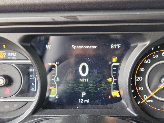 new 2025 Jeep Gladiator car, priced at $52,360