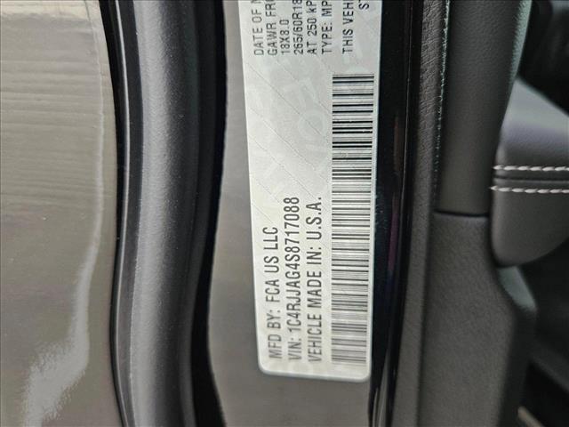 new 2025 Jeep Grand Cherokee L car, priced at $37,576