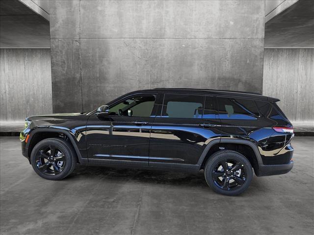 new 2024 Jeep Grand Cherokee L car, priced at $41,323