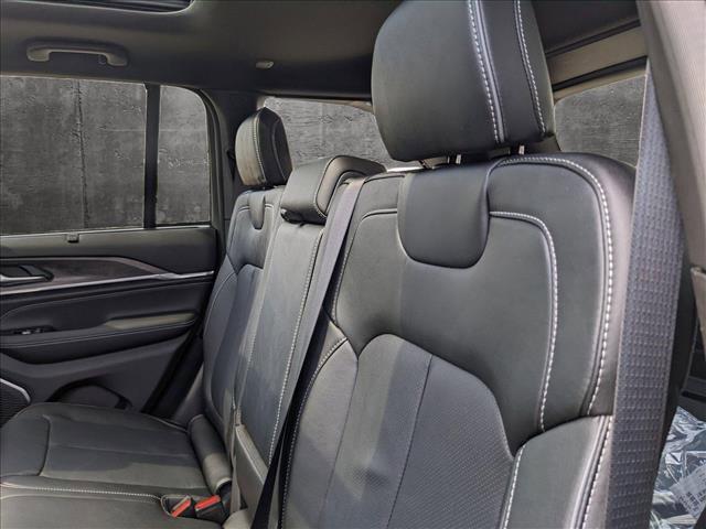 new 2023 Jeep Grand Cherokee car, priced at $51,947