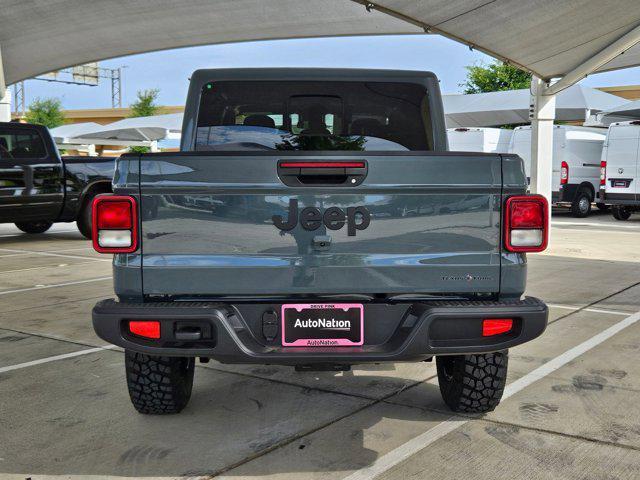 new 2025 Jeep Gladiator car, priced at $41,560