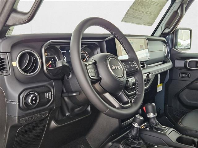new 2025 Jeep Gladiator car, priced at $40,810