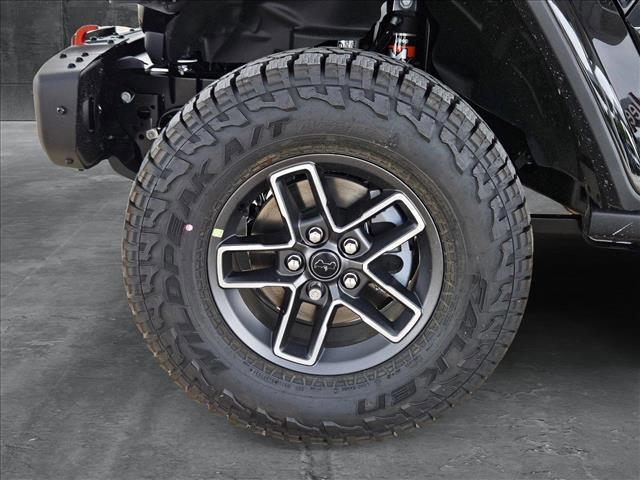 new 2025 Jeep Gladiator car, priced at $51,991