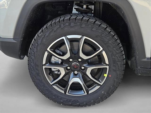 new 2026 Jeep Compass car, priced at $33,507