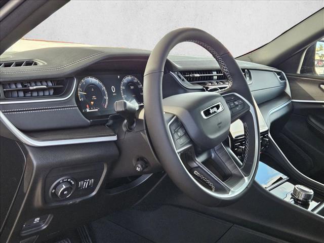 new 2025 Jeep Grand Cherokee car, priced at $44,959