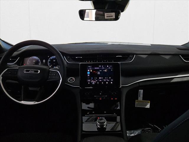 new 2025 Jeep Grand Cherokee car, priced at $31,564