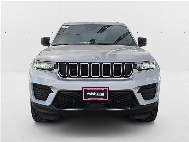 new 2025 Jeep Grand Cherokee car, priced at $31,564