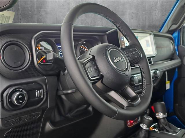 new 2025 Jeep Gladiator car, priced at $47,542