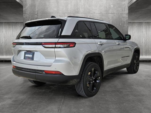 new 2024 Jeep Grand Cherokee car, priced at $37,927