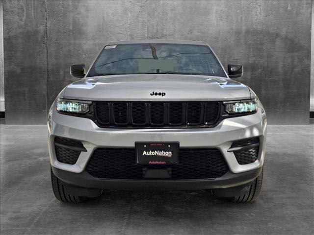 new 2024 Jeep Grand Cherokee car, priced at $37,927