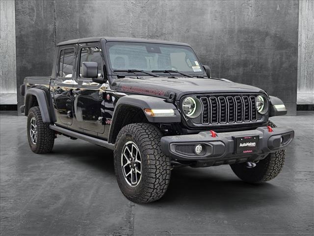 new 2024 Jeep Gladiator car, priced at $42,326