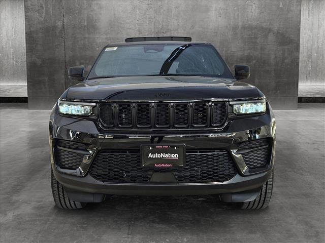 new 2024 Jeep Grand Cherokee car, priced at $40,337