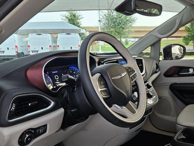 used 2017 Chrysler Pacifica car, priced at $21,895