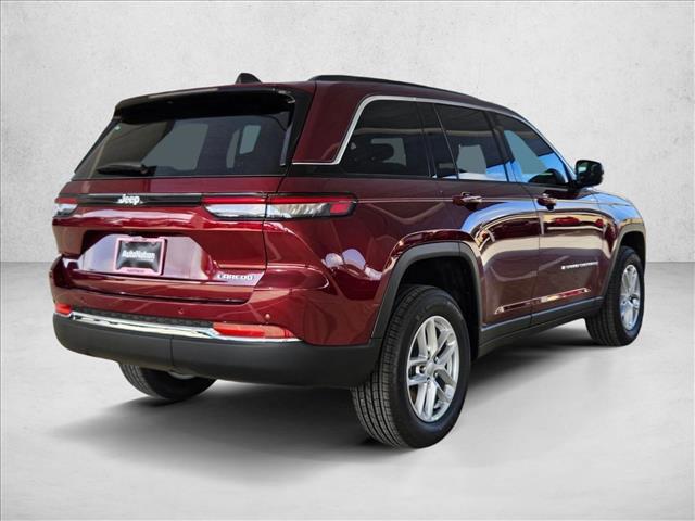 new 2025 Jeep Grand Cherokee car, priced at $34,189