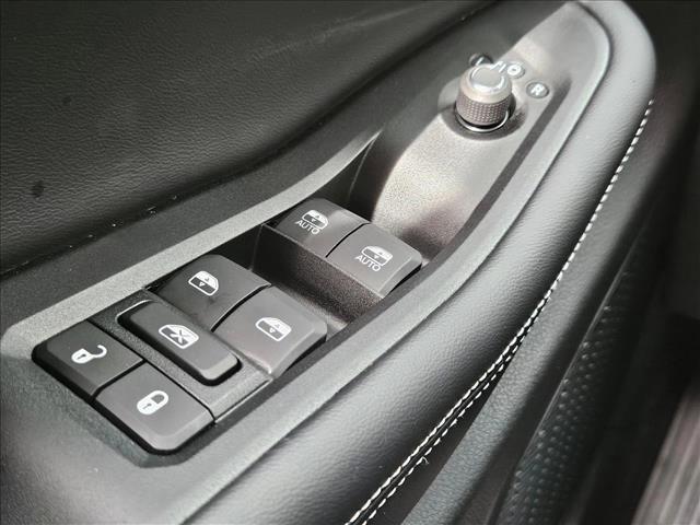 new 2025 Jeep Grand Cherokee car, priced at $34,189