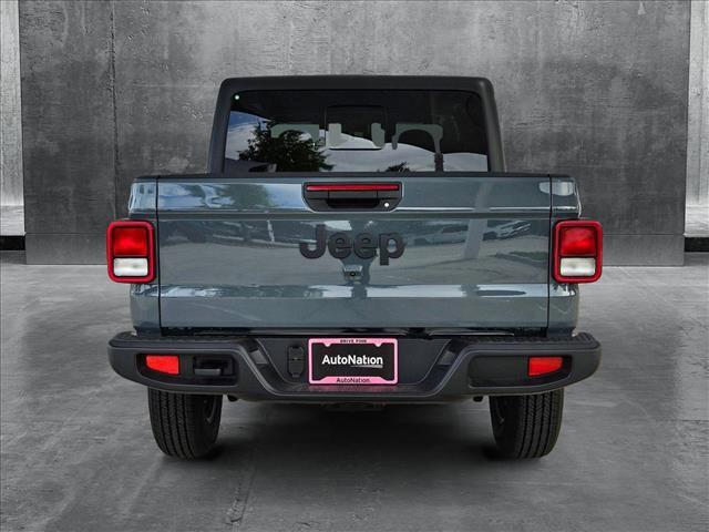 new 2025 Jeep Gladiator car, priced at $40,670