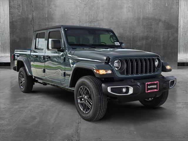 new 2025 Jeep Gladiator car, priced at $40,670
