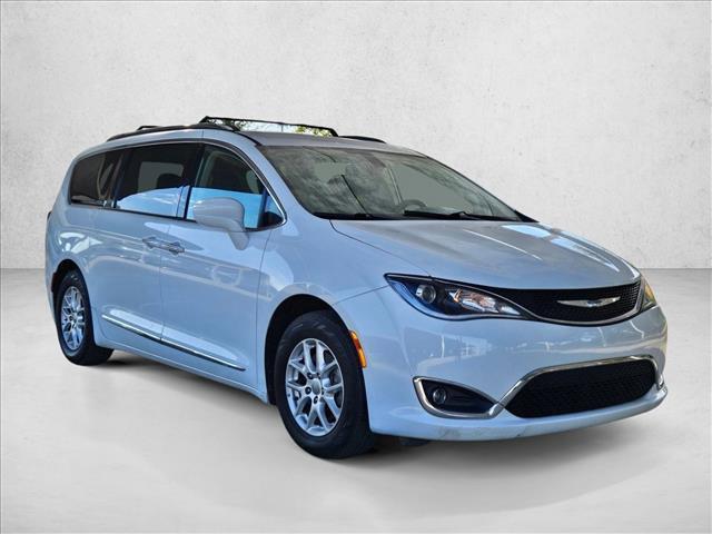 used 2020 Chrysler Pacifica car, priced at $16,974