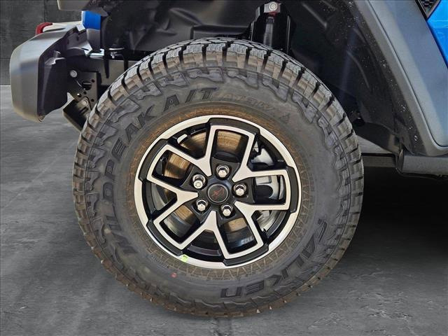 new 2025 Jeep Gladiator car, priced at $45,516