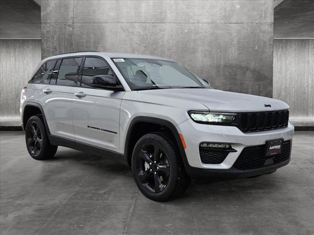 new 2024 Jeep Grand Cherokee car, priced at $40,469