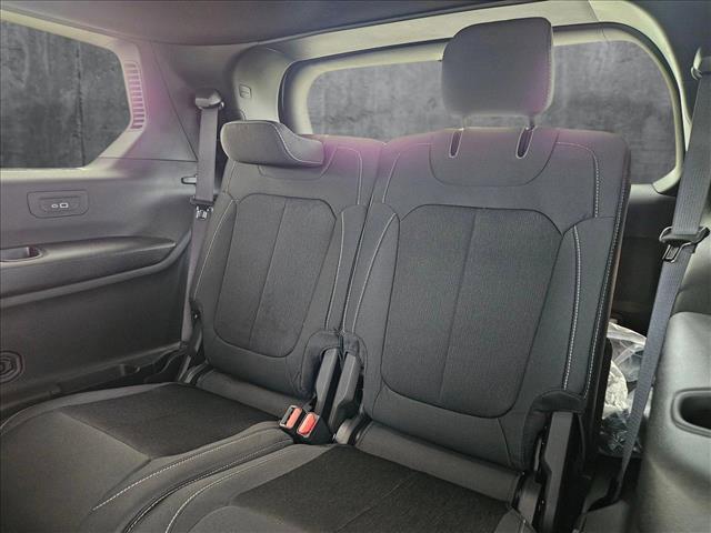 new 2025 Jeep Grand Cherokee L car, priced at $35,512