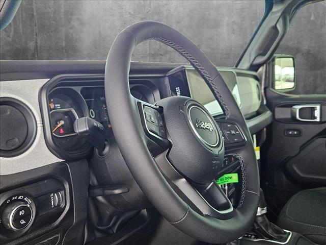 new 2025 Jeep Gladiator car, priced at $42,977