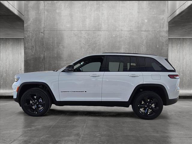 new 2024 Jeep Grand Cherokee car, priced at $40,247