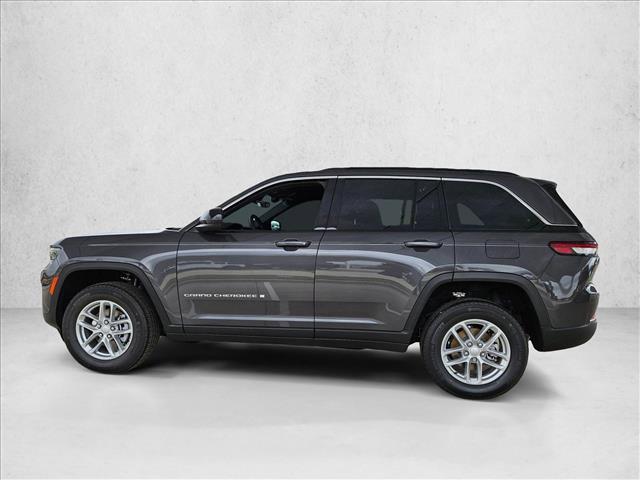 new 2025 Jeep Grand Cherokee car, priced at $34,189