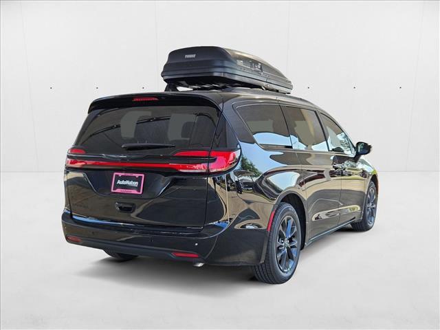 new 2025 Chrysler Pacifica car, priced at $38,553