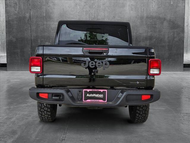 new 2025 Jeep Gladiator car, priced at $41,560