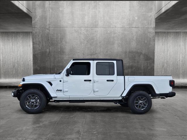 new 2024 Jeep Gladiator car, priced at $39,820