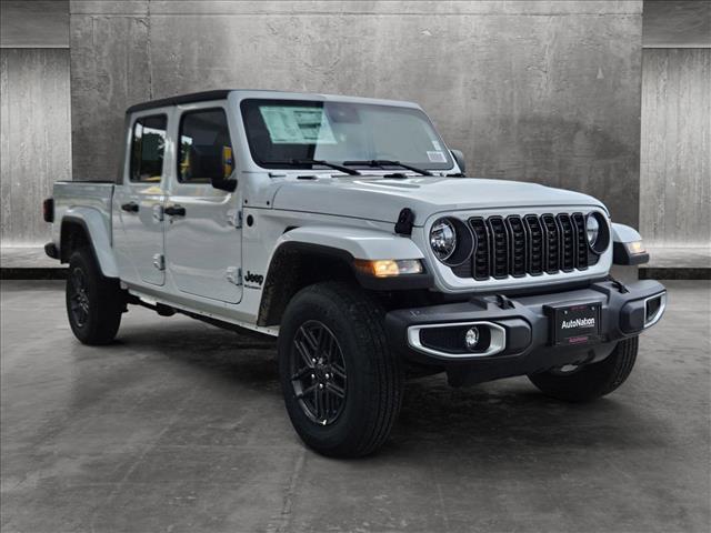 new 2024 Jeep Gladiator car, priced at $39,820