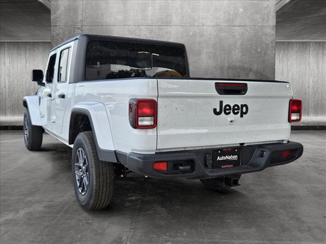 new 2024 Jeep Gladiator car, priced at $39,820