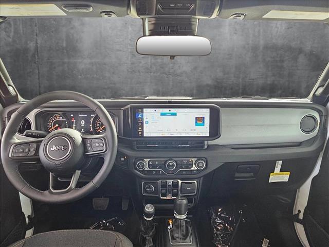 new 2025 Jeep Gladiator car, priced at $41,384