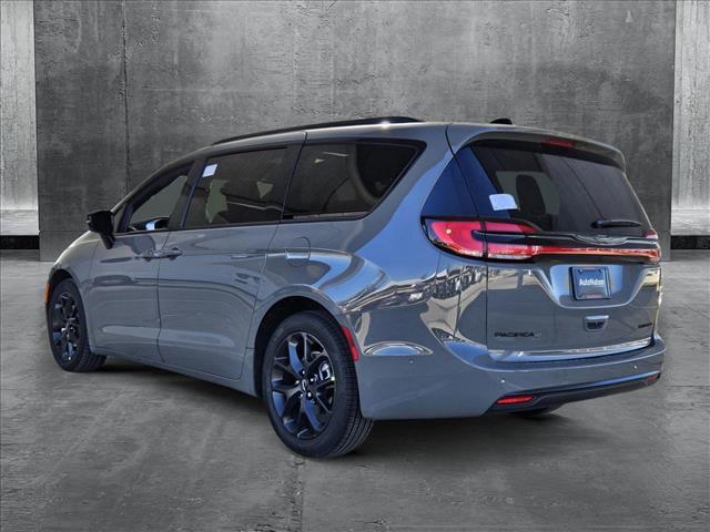 new 2025 Chrysler Pacifica car, priced at $51,404