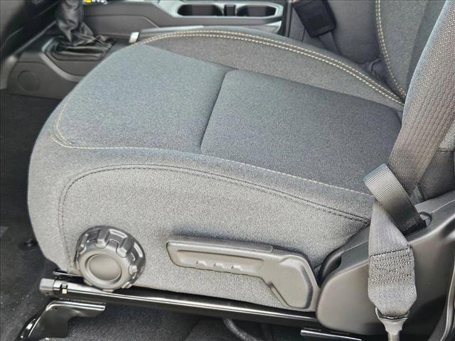 new 2025 Jeep Gladiator car, priced at $40,670