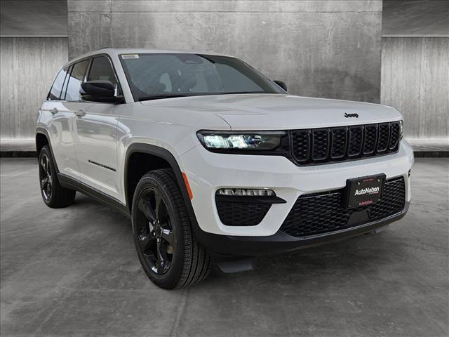 new 2024 Jeep Grand Cherokee car, priced at $43,156