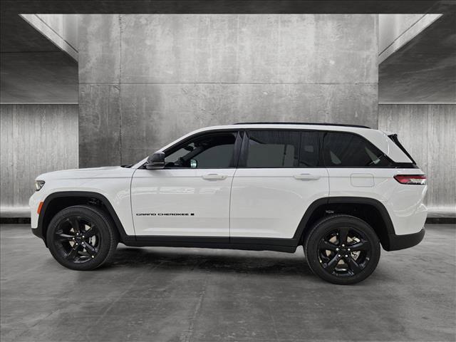 new 2024 Jeep Grand Cherokee car, priced at $37,841