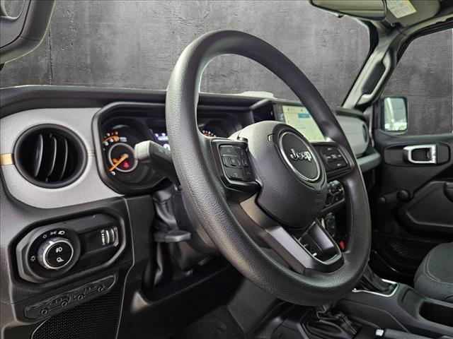 new 2024 Jeep Gladiator car, priced at $36,526