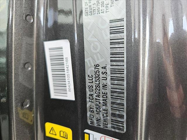 new 2025 Jeep Gladiator car, priced at $39,670