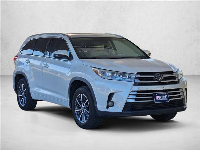 used 2018 Toyota Highlander car, priced at $19,794