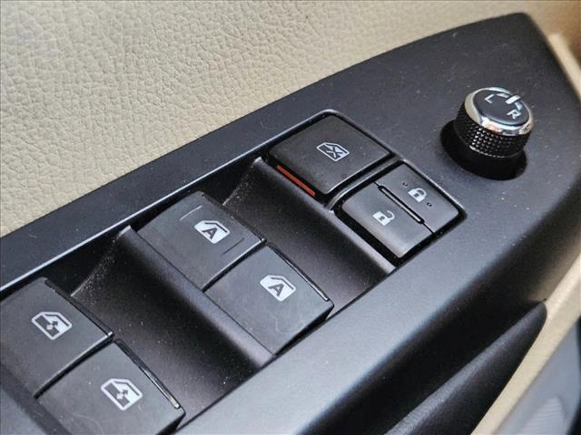 used 2018 Toyota Highlander car, priced at $19,794