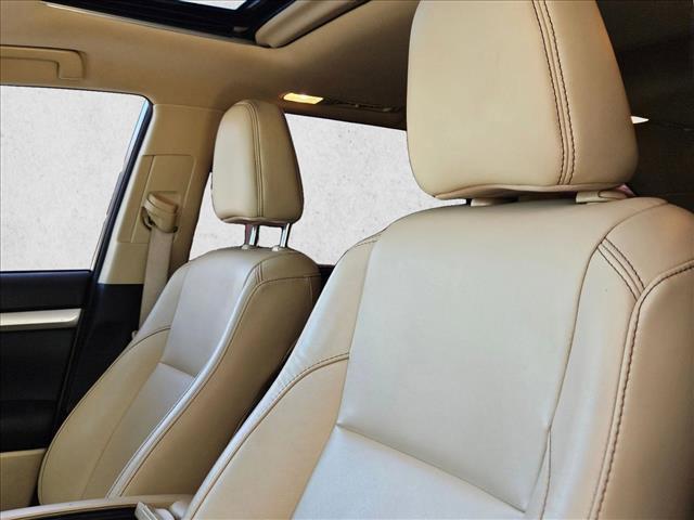 used 2018 Toyota Highlander car, priced at $19,794