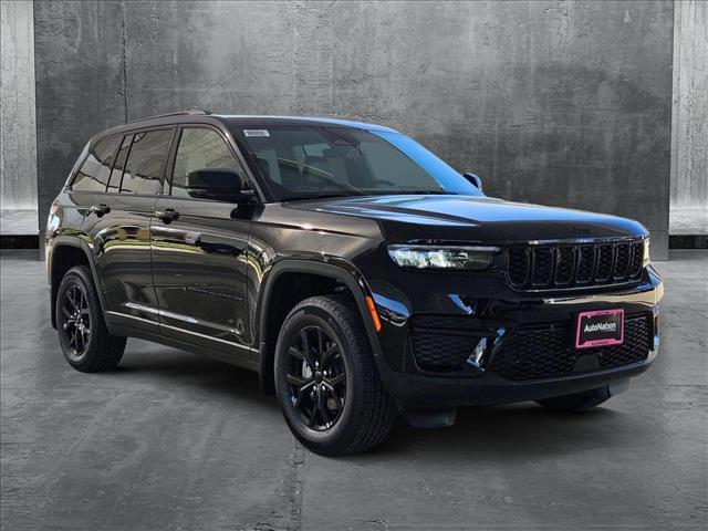 new 2025 Jeep Grand Cherokee car, priced at $35,999
