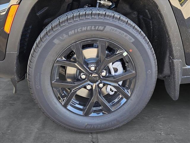 new 2025 Jeep Grand Cherokee car, priced at $35,999