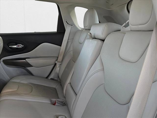 used 2020 Jeep Cherokee car, priced at $17,452