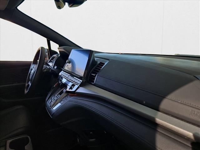 used 2025 Honda Odyssey car, priced at $39,970